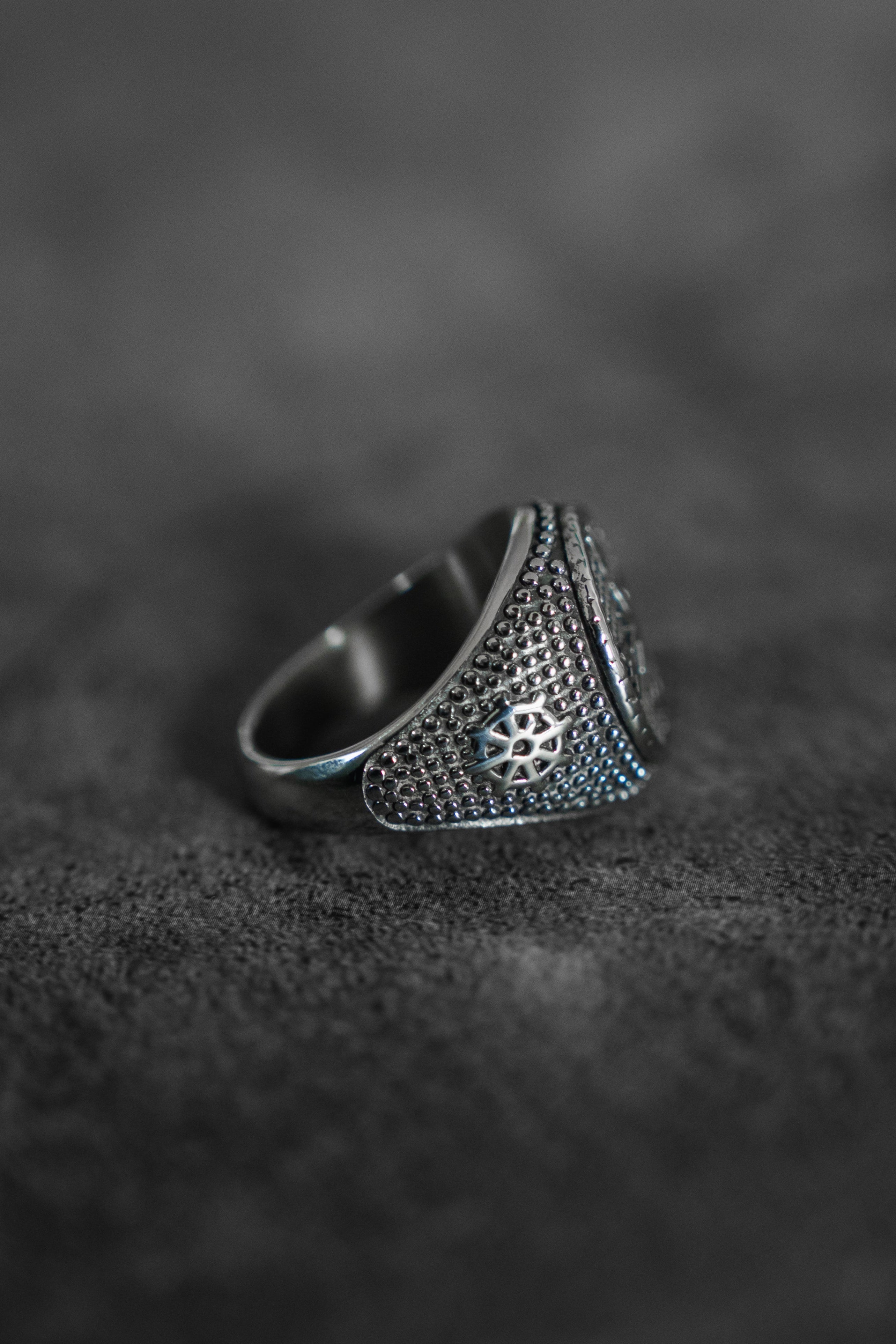 Crossroads Ring