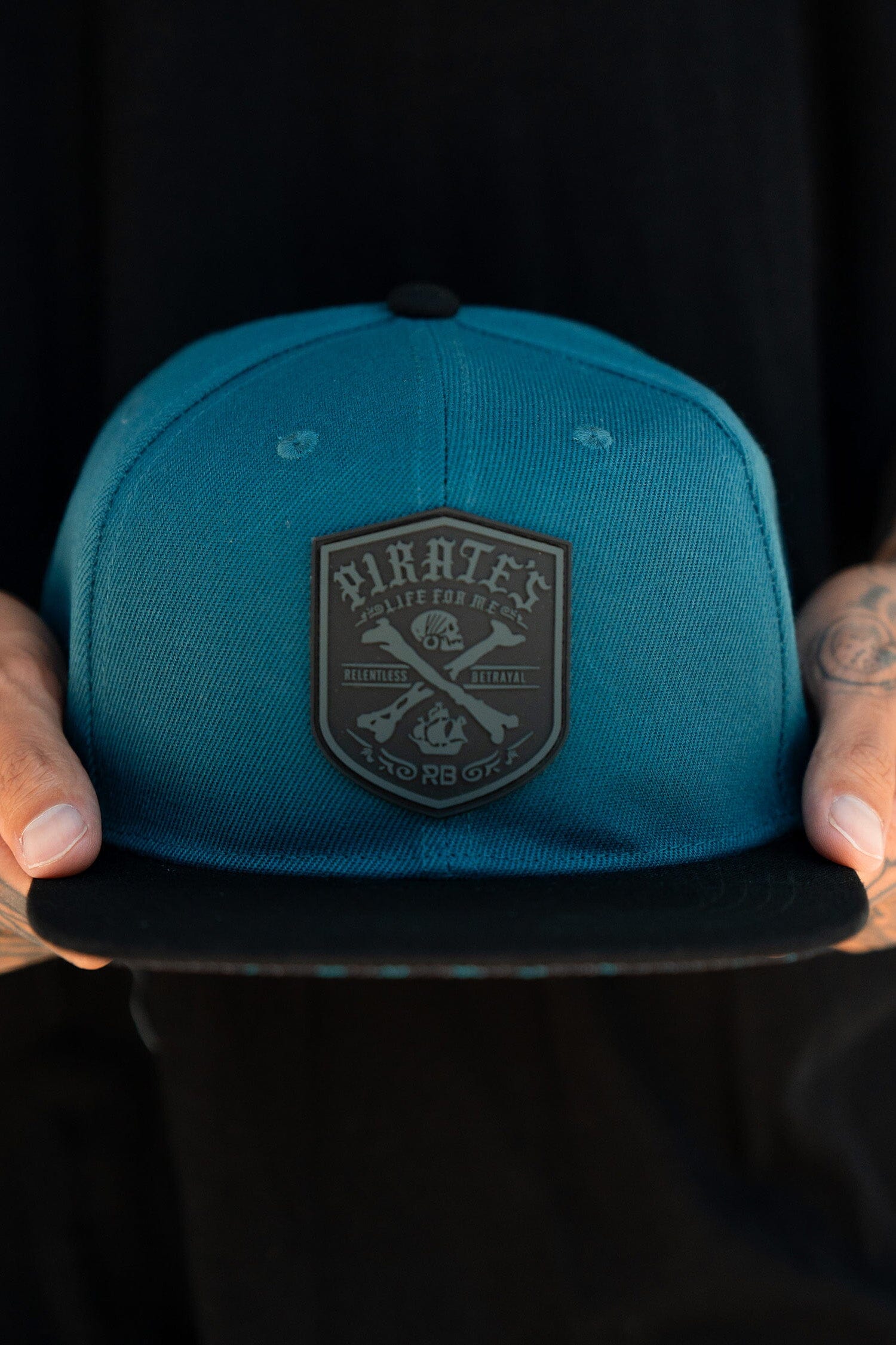 Perdu en mer BLACKOUT Snapback