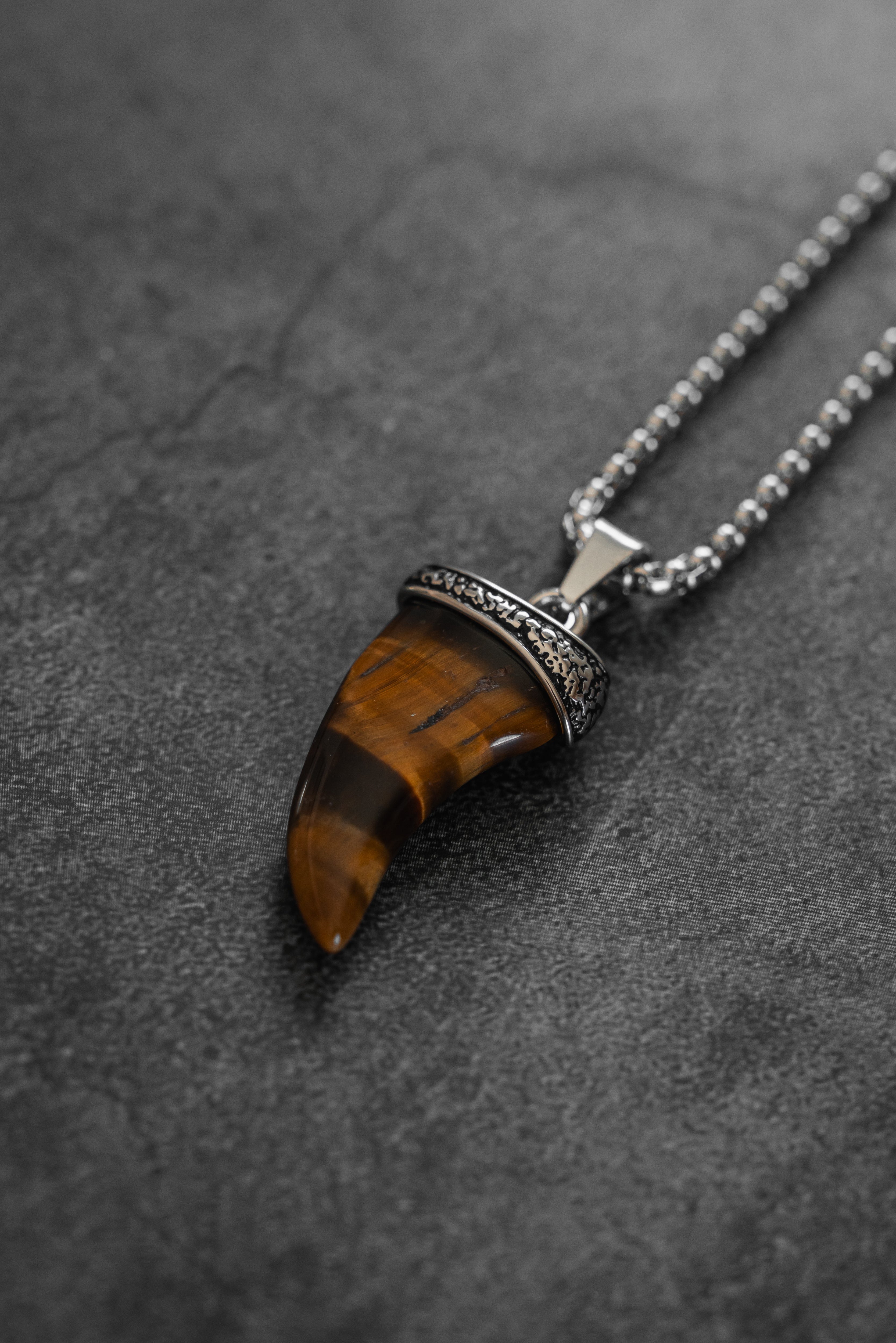 Bear Claw Pendant Necklace