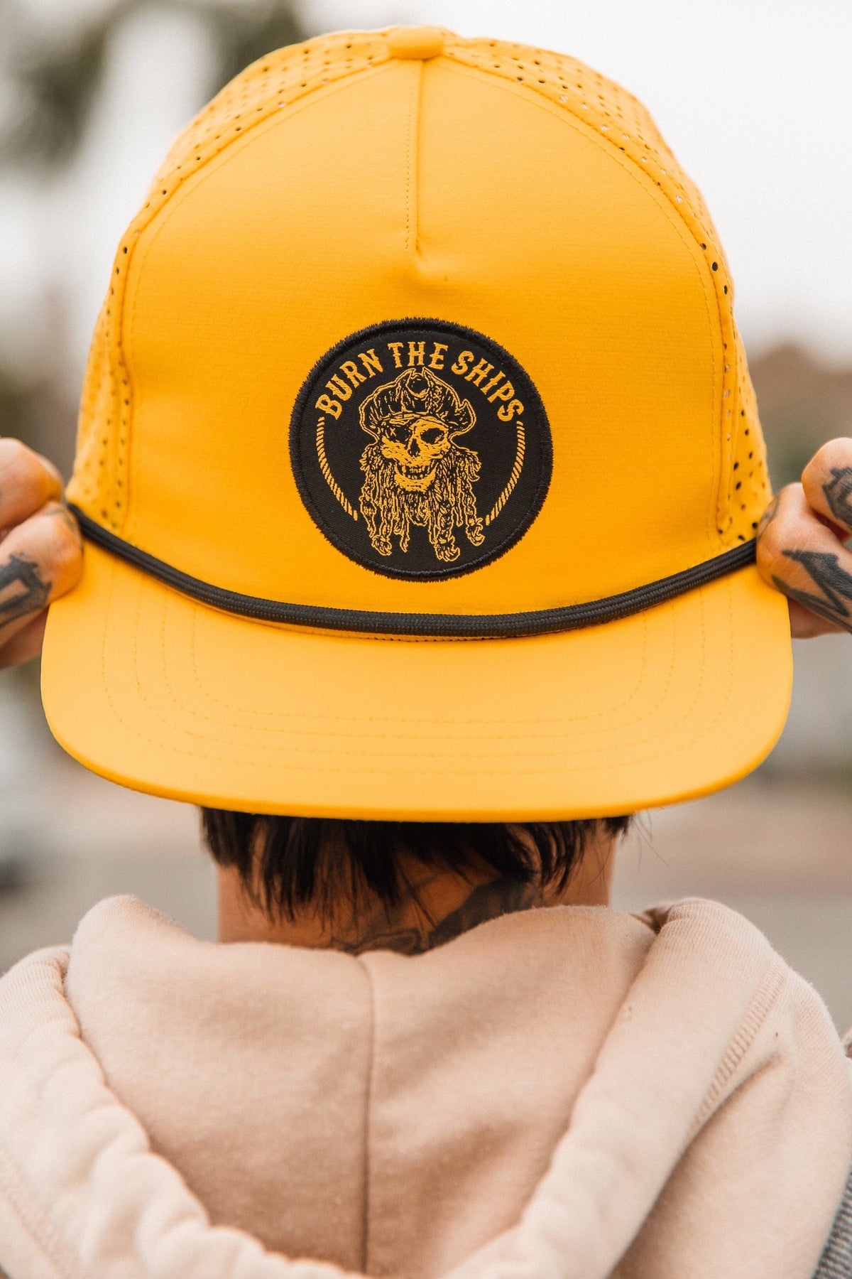 Brûlez les navires GOLD Snapback