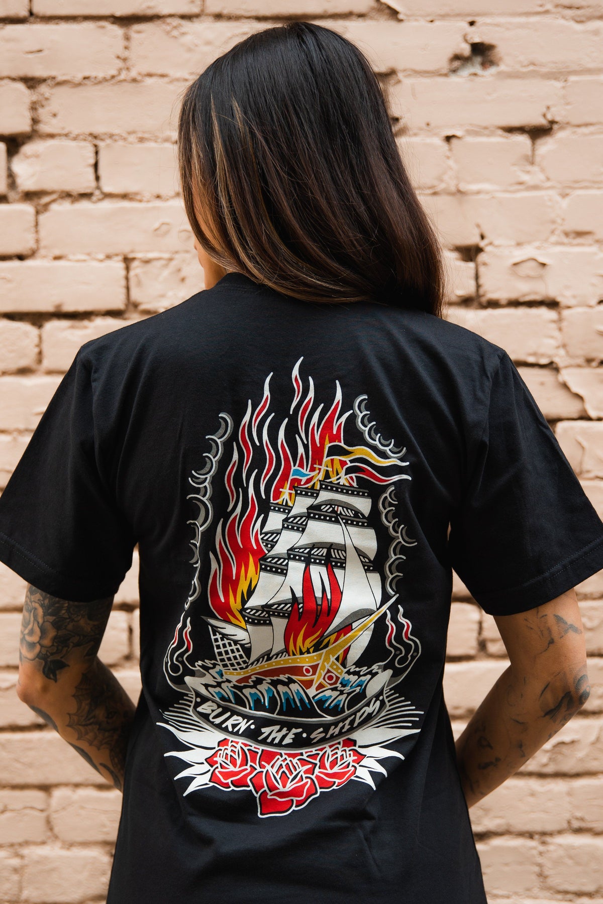 Brûler les navires Trad. T-shirt