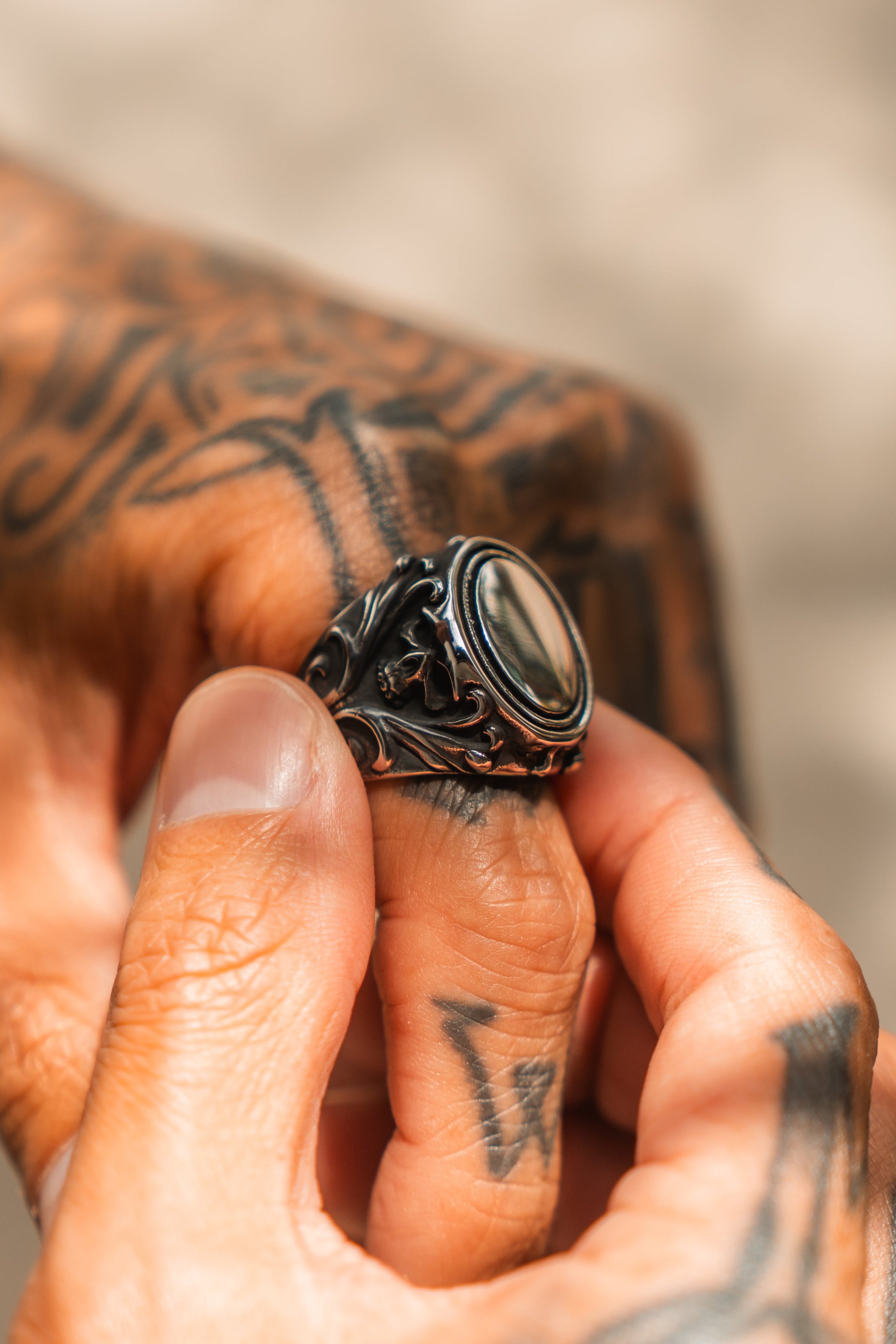 No Face Ring