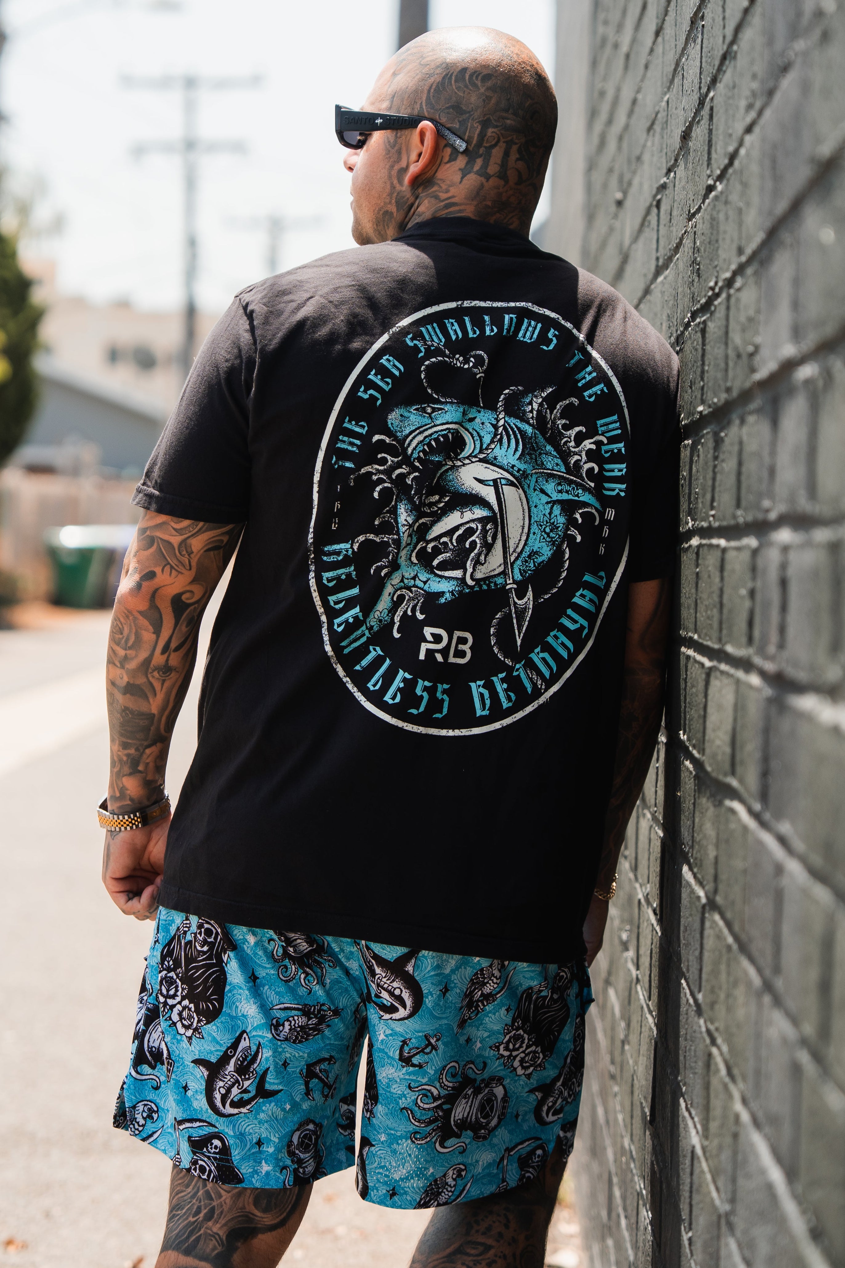 Sea Swallows The Weak Premium T-Shirt