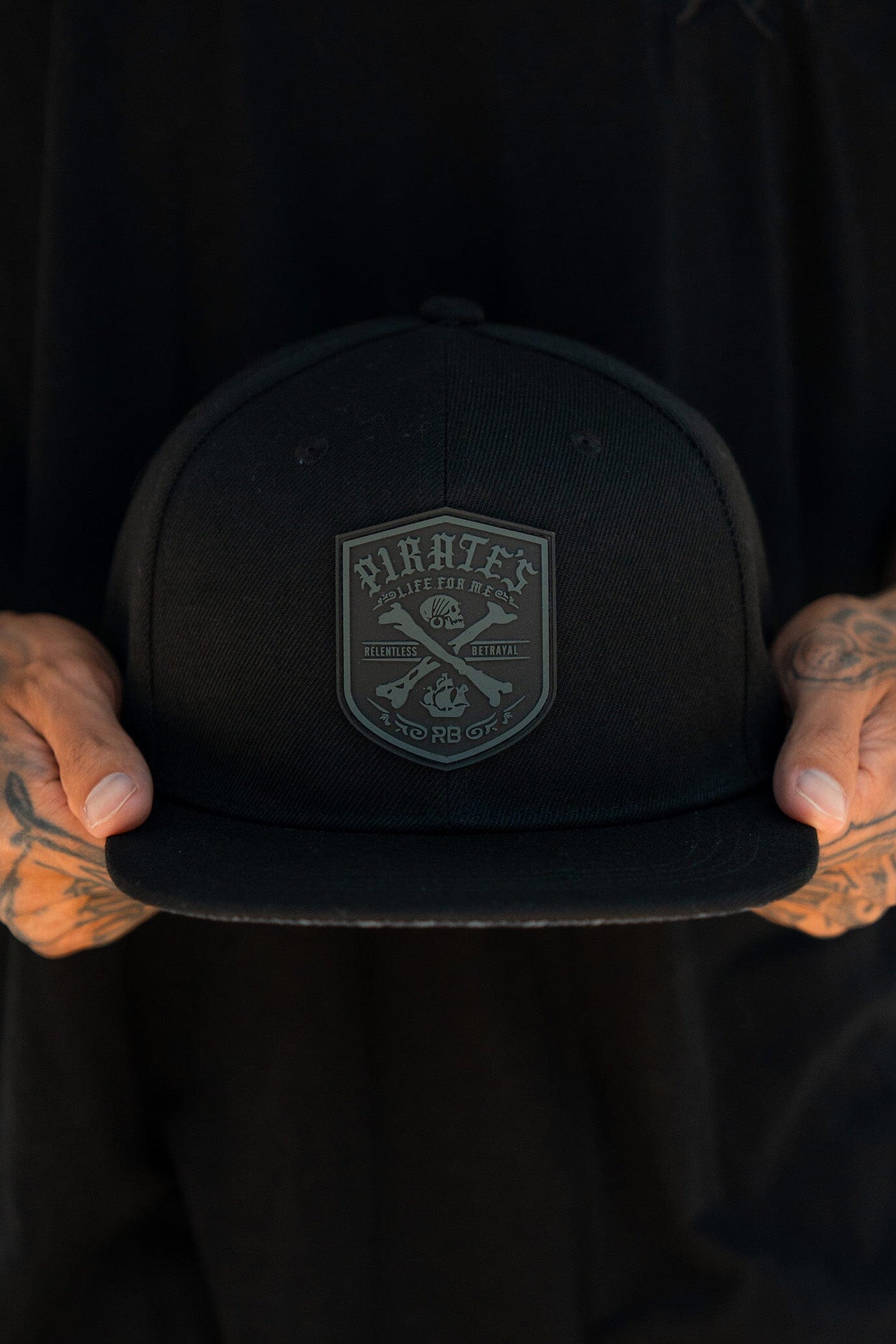 Perdu en mer BLACKOUT Snapback