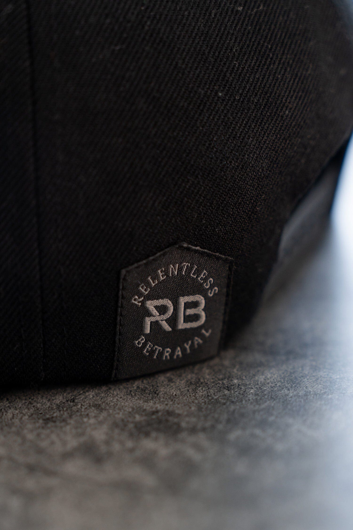 Perdu en mer BLACKOUT Snapback