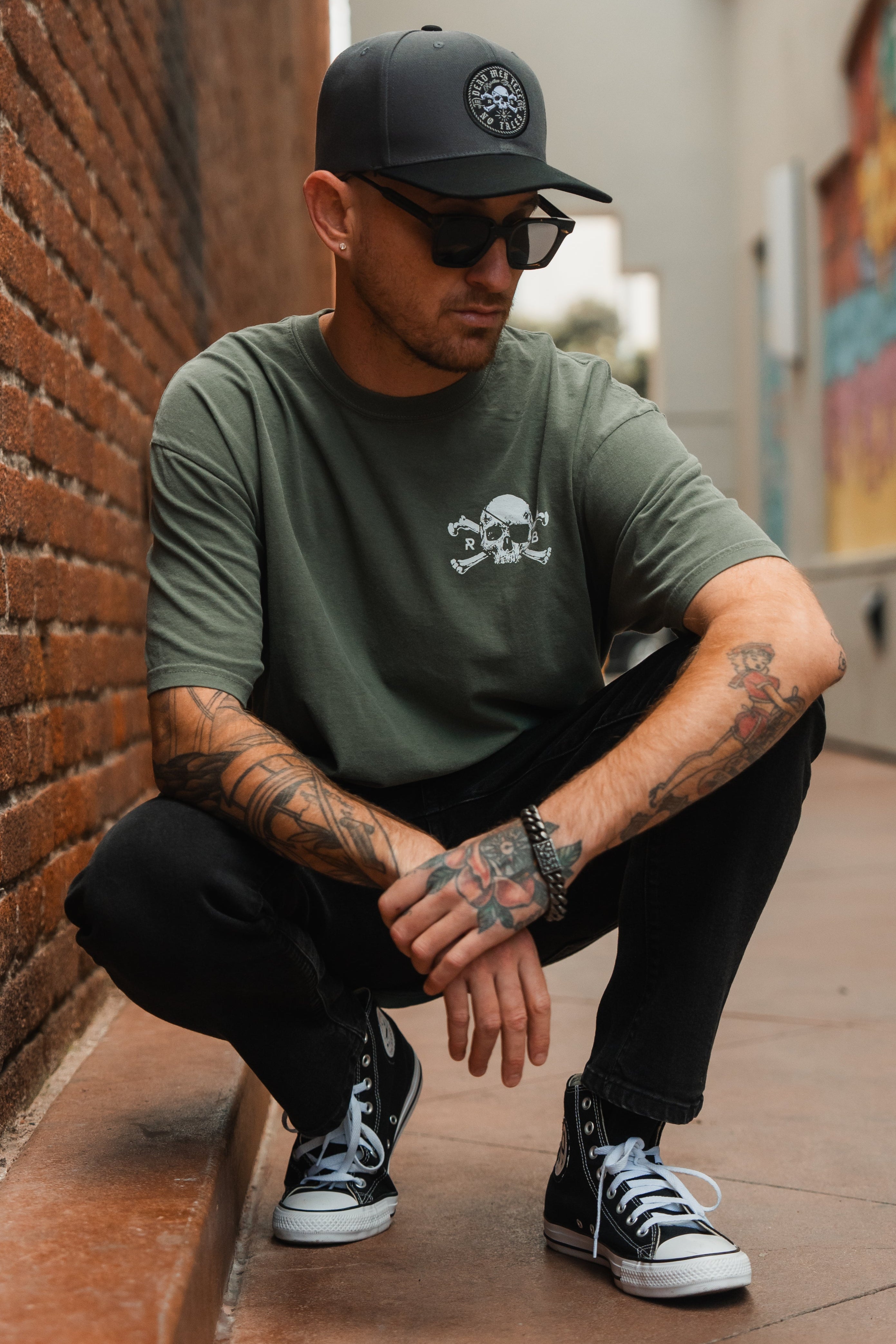 Tell No Tales Premium Moss T-Shirt