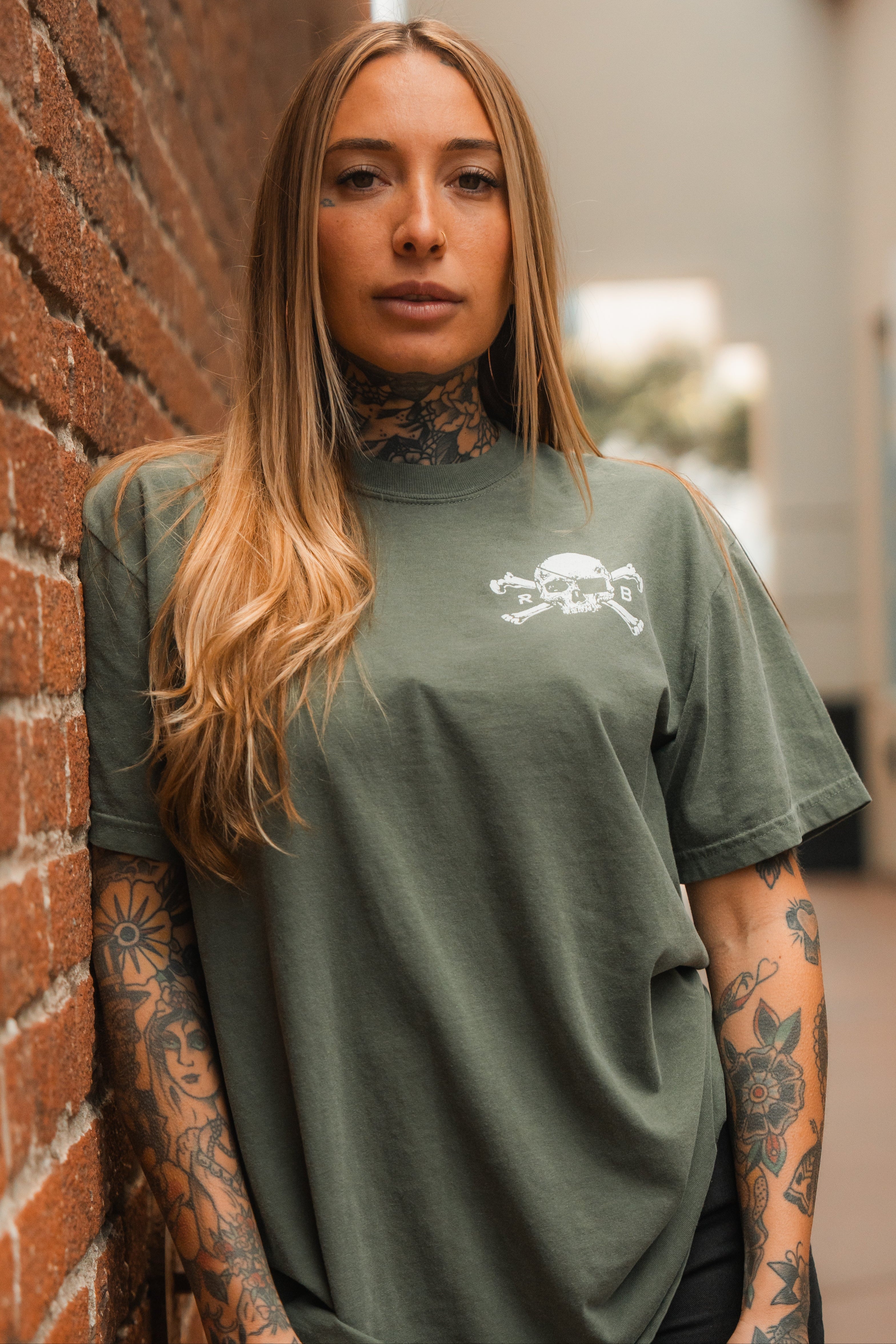 Tell No Tales Premium Moss T-Shirt
