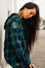 Load image into Gallery viewer, Ship Wreck Hooded Flannel