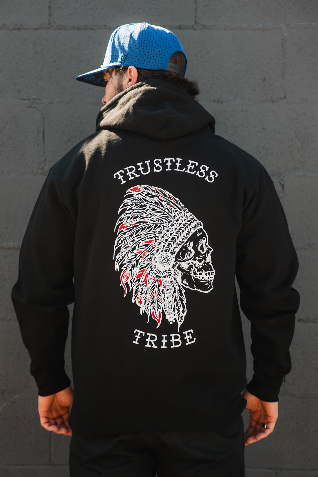 Sweat à capuche Trustless Chief ROUGE