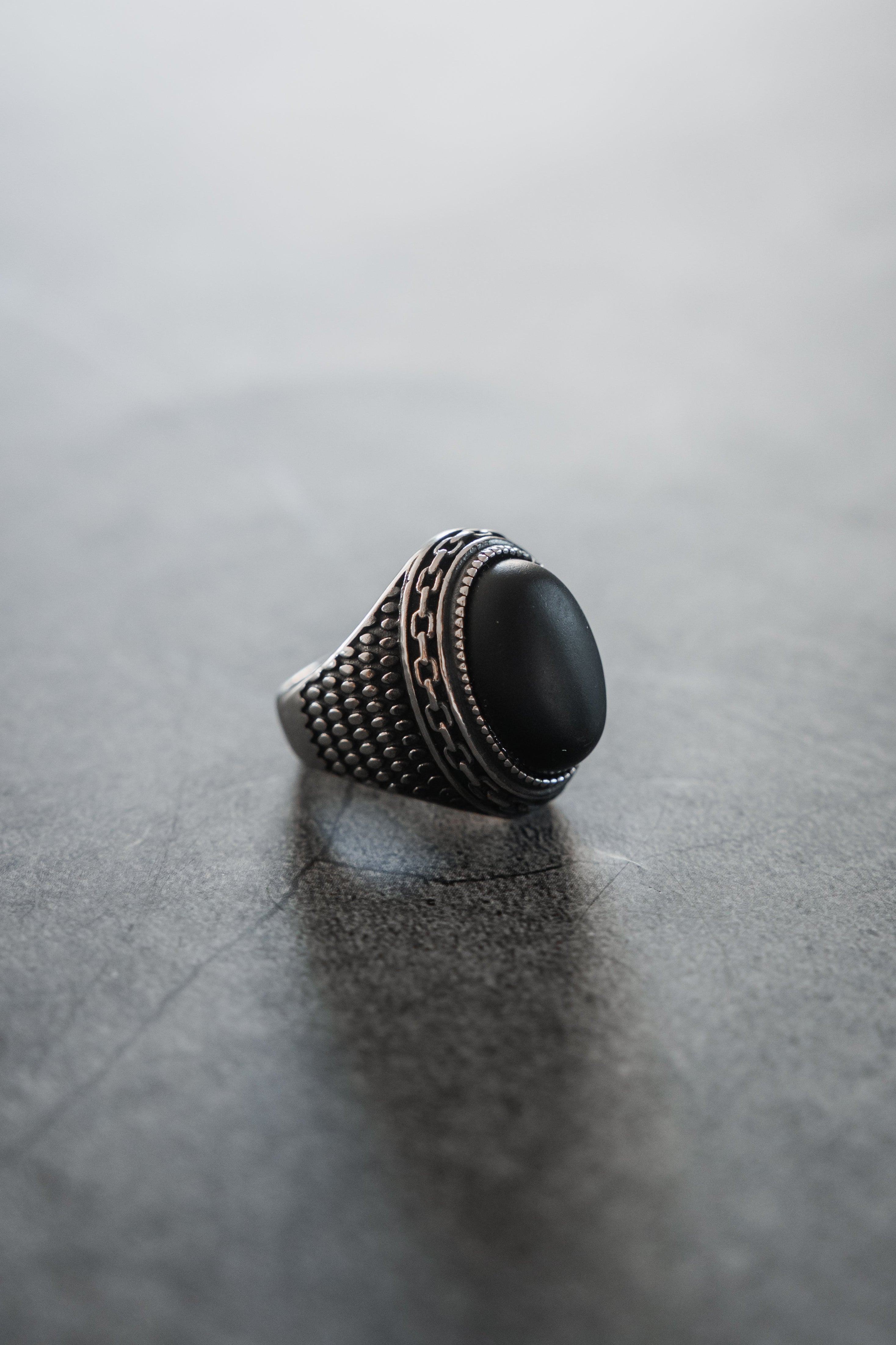 Dark Current Ring